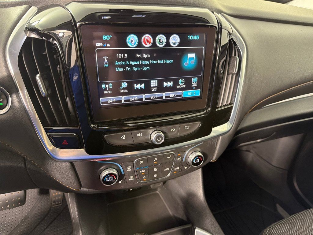 Used 2019 Chevrolet Traverse LT FWD image 14