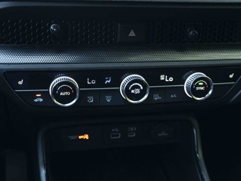 Used 2025 Honda CR-V Sport image 32
