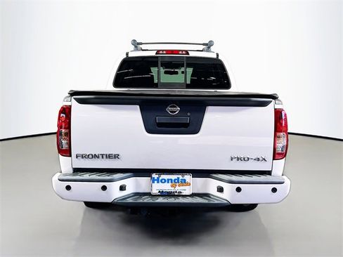 Used 2021 Nissan Frontier PRO-4X w/ Pro-4x Utility Package image 8