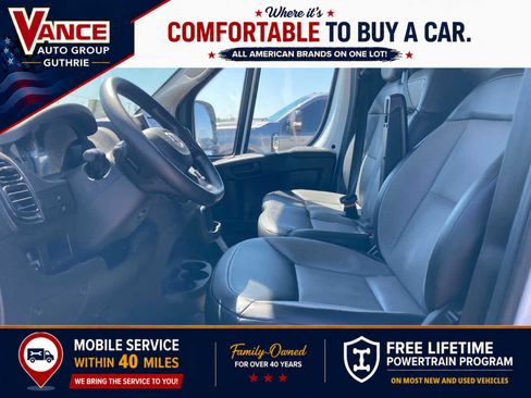 Used 2023 RAM ProMaster 2500 FWD image 3