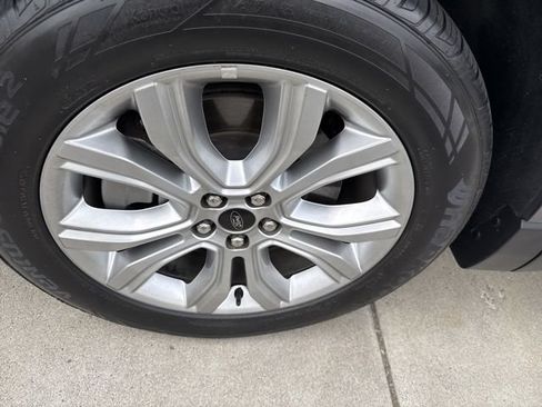 Used 2024 Ford Edge Titanium AWD/4WD image 14