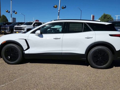 New 2026 Chevrolet Blazer EV LT image 5