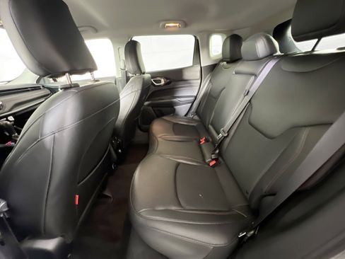 Used 2022 Jeep Compass Trailhawk image 22