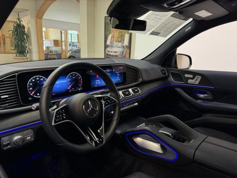 Certified 2025 Mercedes-Benz GLE 350 4MATIC image 6