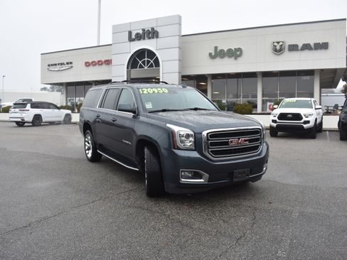 Used 2019 GMC Yukon XL SLT w/ Open Road Package image 1