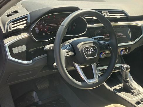 Used 2023 Audi Q3 2.0T Premium Plus w/ Premium Plus Package AWD/4WD image 19