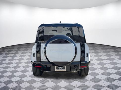 New 2026 Land Rover Defender 110 X-Dynamic SE AWD/4WD image 6