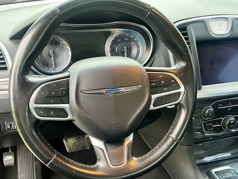 Used 2020 Chrysler 300 Touring w/ Sport Appearance Package RWD image 11