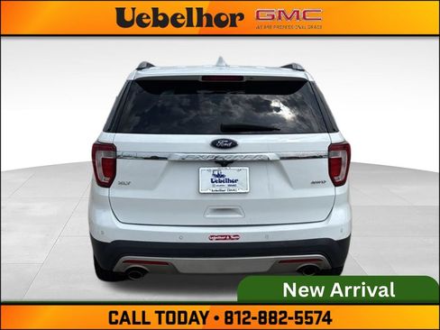 Used 2017 Ford Explorer XLT AWD/4WD image 7