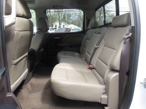 Used 2018 GMC Sierra 1500 SLT AWD/4WD image 17