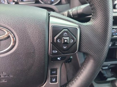 Used 2023 Toyota Tacoma 4x4 Double Cab image 18