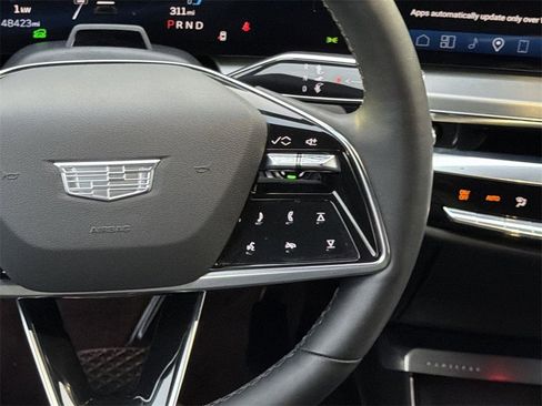 Used 2023 Cadillac Lyriq 2WD image 10