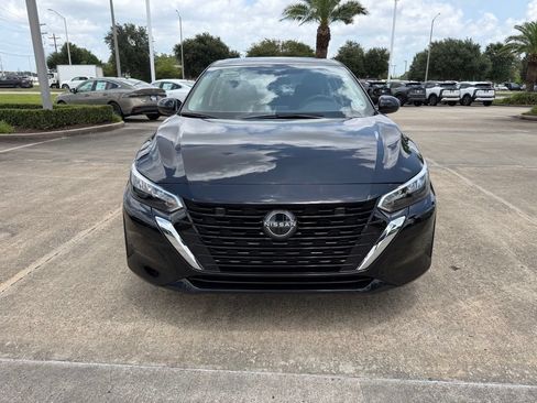 Used 2024 Nissan Sentra S FWD image 9