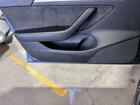 Used 2021 Tesla Model 3 Performance AWD/4WD image 17
