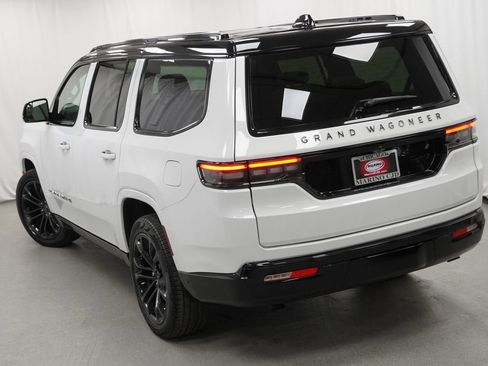 Used 2024 Jeep Grand Wagoneer Series III w/ Quick Order Packagew 28T AWD/4WD image 23