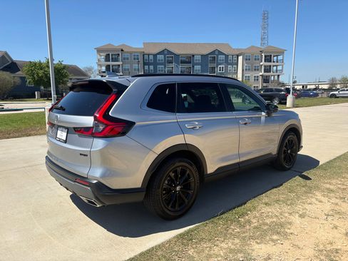 Certified 2024 Honda CR-V Sport-L image 8