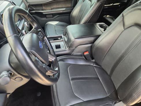 Used 2021 Ford Expedition Limited RWD image 11