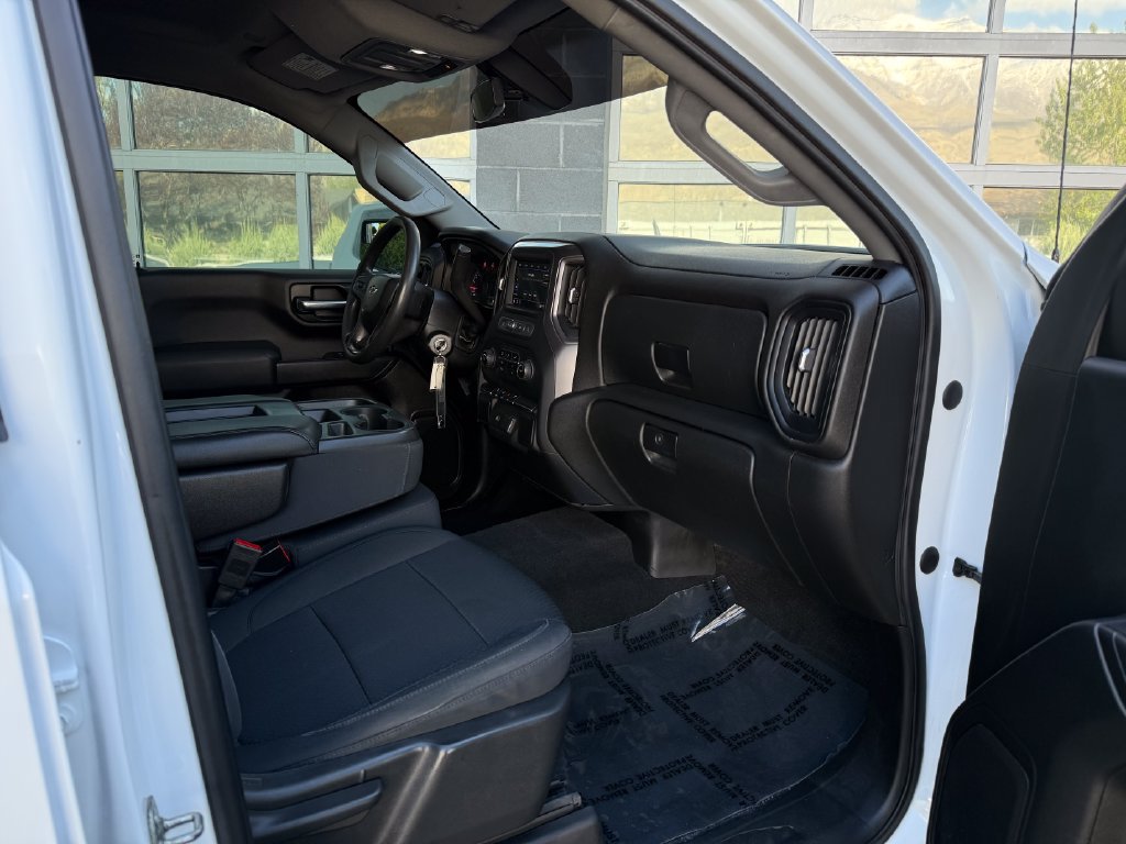 Used 2020 Chevrolet Silverado 1500 Custom Trail Boss w/ Custom Convenience Package AWD/4WD image 21
