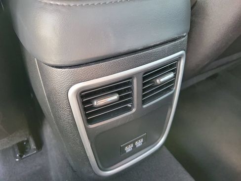 Used 2022 Chrysler 300 Touring L RWD image 16
