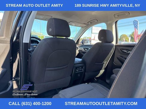 Used 2020 Chevrolet Traverse LT w/ Driver Confidence II Package image 19