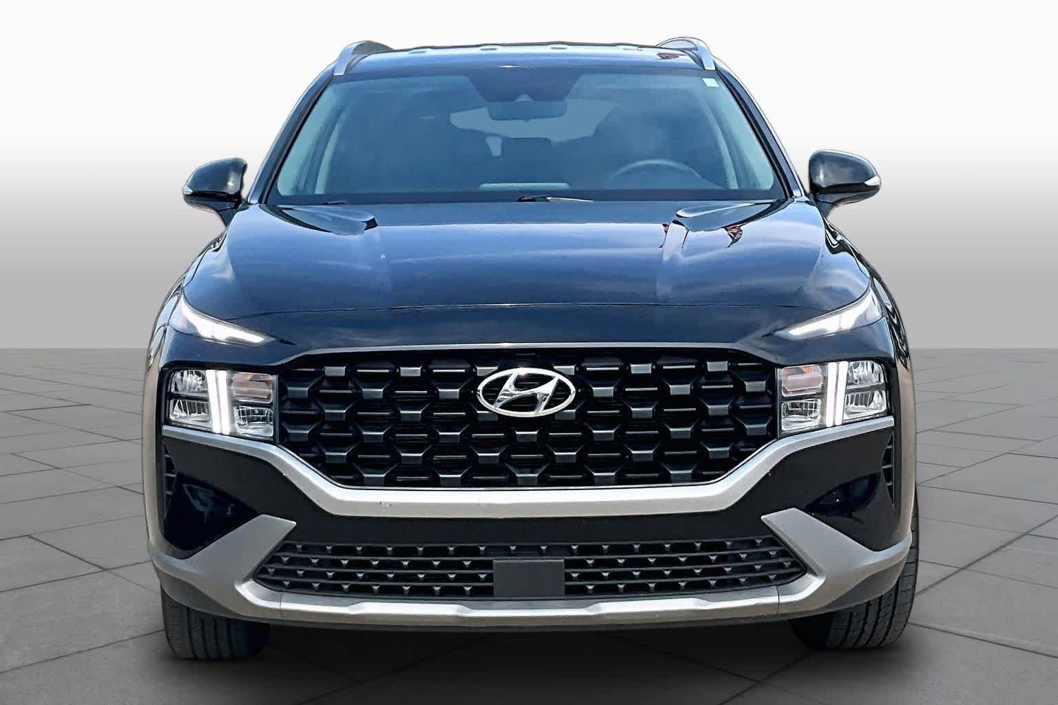 Used 2023 Hyundai Santa Fe SEL w/ Cargo Package AWD/4WD image 4