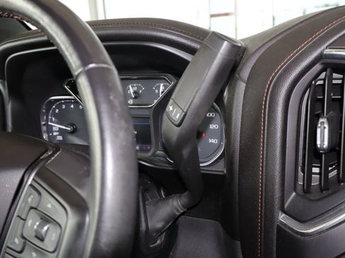 Used 2019 GMC Sierra 1500 AT4 w/ Off Road Performance Package AWD/4WD image 30