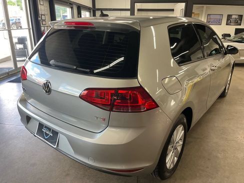 Used 2015 Volkswagen Golf S FWD image 10