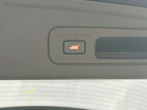 Used 2023 Acura MDX FWD w/ Technology Package image 32