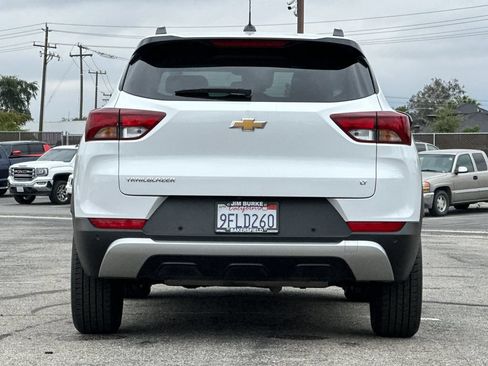 Used 2023 Chevrolet TrailBlazer LT w/ Convenience Package FWD image 4
