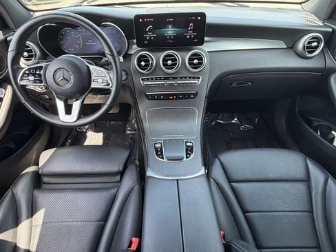 Used 2020 Mercedes-Benz GLC 300 image 24