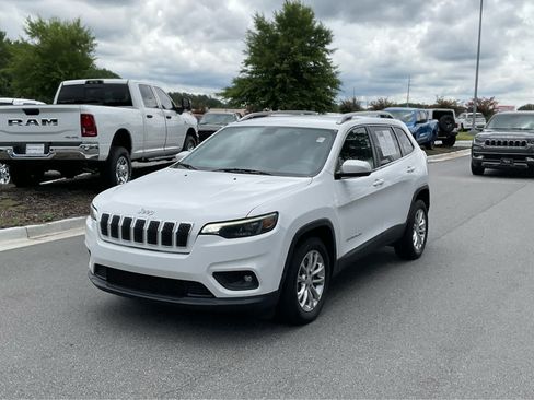 Used 2019 Jeep Cherokee Latitude w/ Popular Appearance Group FWD image 9