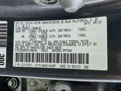 Used 2019 Toyota Tacoma TRD Off-Road image 37