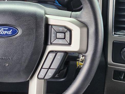 Used 2022 Ford F250 Lariat w/ Lariat Value Package image 31