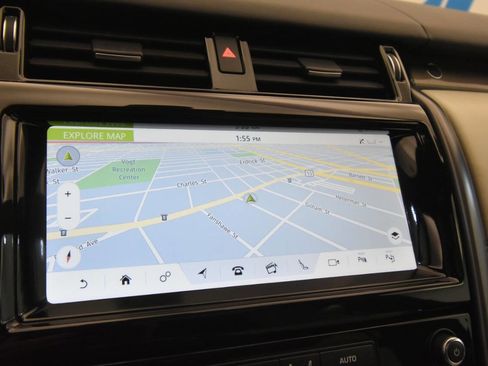 Used 2019 Land Rover Discovery HSE Luxury image 23