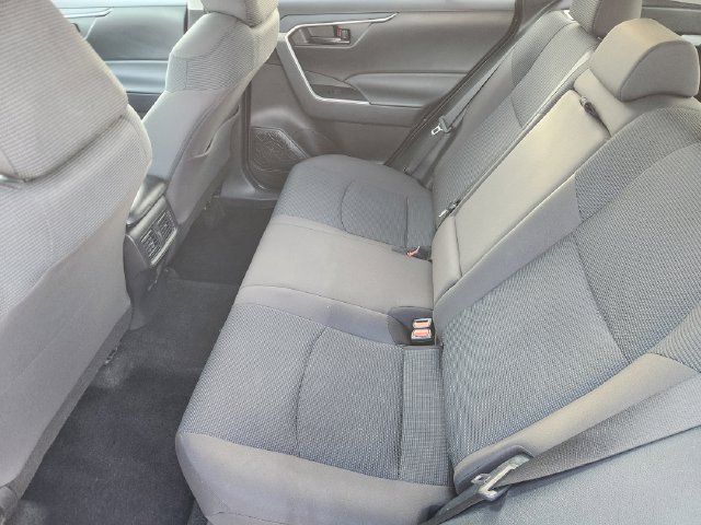 Certified 2025 Toyota RAV4 LE AWD/4WD image 23
