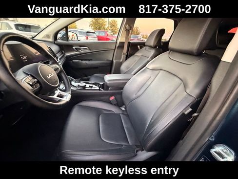 Used 2023 Kia Sportage EX image 13