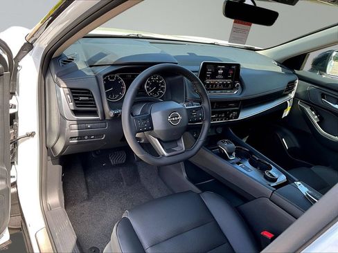 New 2026 Nissan Rogue Dark Armor AWD/4WD image 7