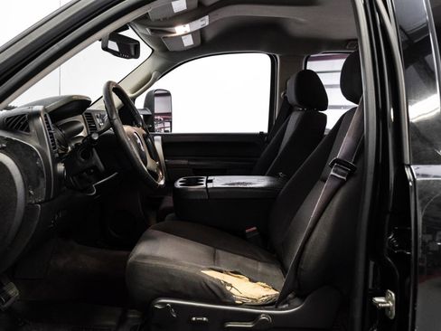 Used 2014 Chevrolet Silverado 3500 LT w/ Texas Edition image 4