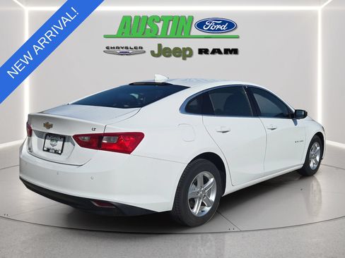 Used 2024 Chevrolet Malibu LT FWD image 5