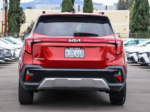 Certified 2024 Kia Seltos S FWD image 8