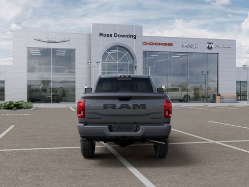 New 2026 RAM 2500 Laramie AWD/4WD image 7