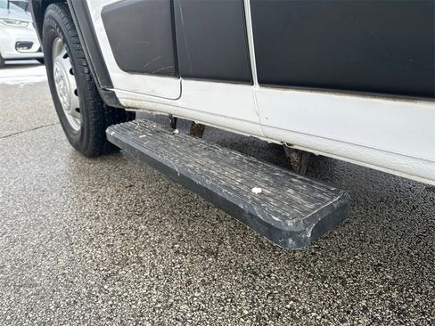 Used 2019 RAM ProMaster 1500 w/ Interior Convenience Group image 39