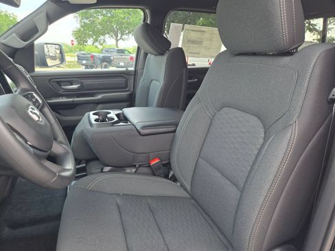 New 2026 RAM 1500 Express RWD image 9