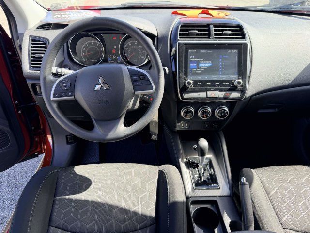 Used 2026 Mitsubishi Outlander Sport ES AWD/4WD image 17
