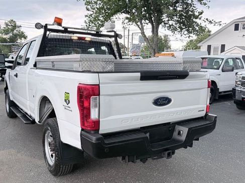 Used 2019 Ford F250 XL AWD/4WD image 3