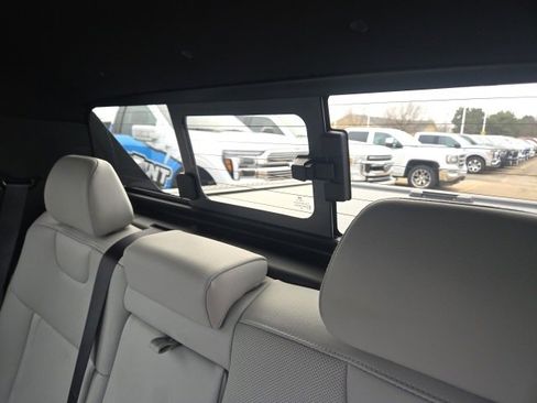 Used 2025 Hyundai Santa Cruz Limited image 42