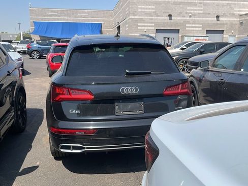 Used 2020 Audi Q5 e Premium Plus w/ Premium Plus Package AWD/4WD image 5