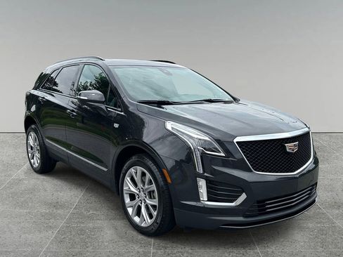 Used 2020 Cadillac XT5 Sportv w/ LPO, Floor Liner Package AWD/4WD image 7