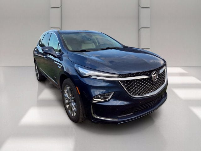 Certified 2022 Buick Enclave Avenir w/ Avenir Technology Package FWD image 2