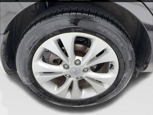 Used 2014 Kia Soul + w/ UVO w/Eservices Package FWD image 14